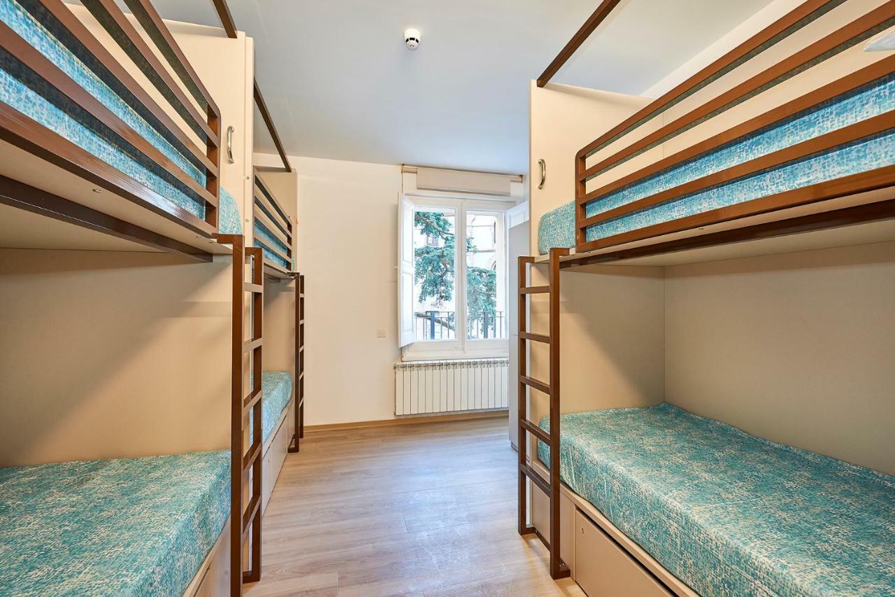 Alberg Abat Oliba Monistrol de Montserrat 外观 照片 Hostel in Berlin
